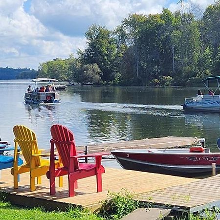 Trent River Cottages Hastings Екстер'єр фото