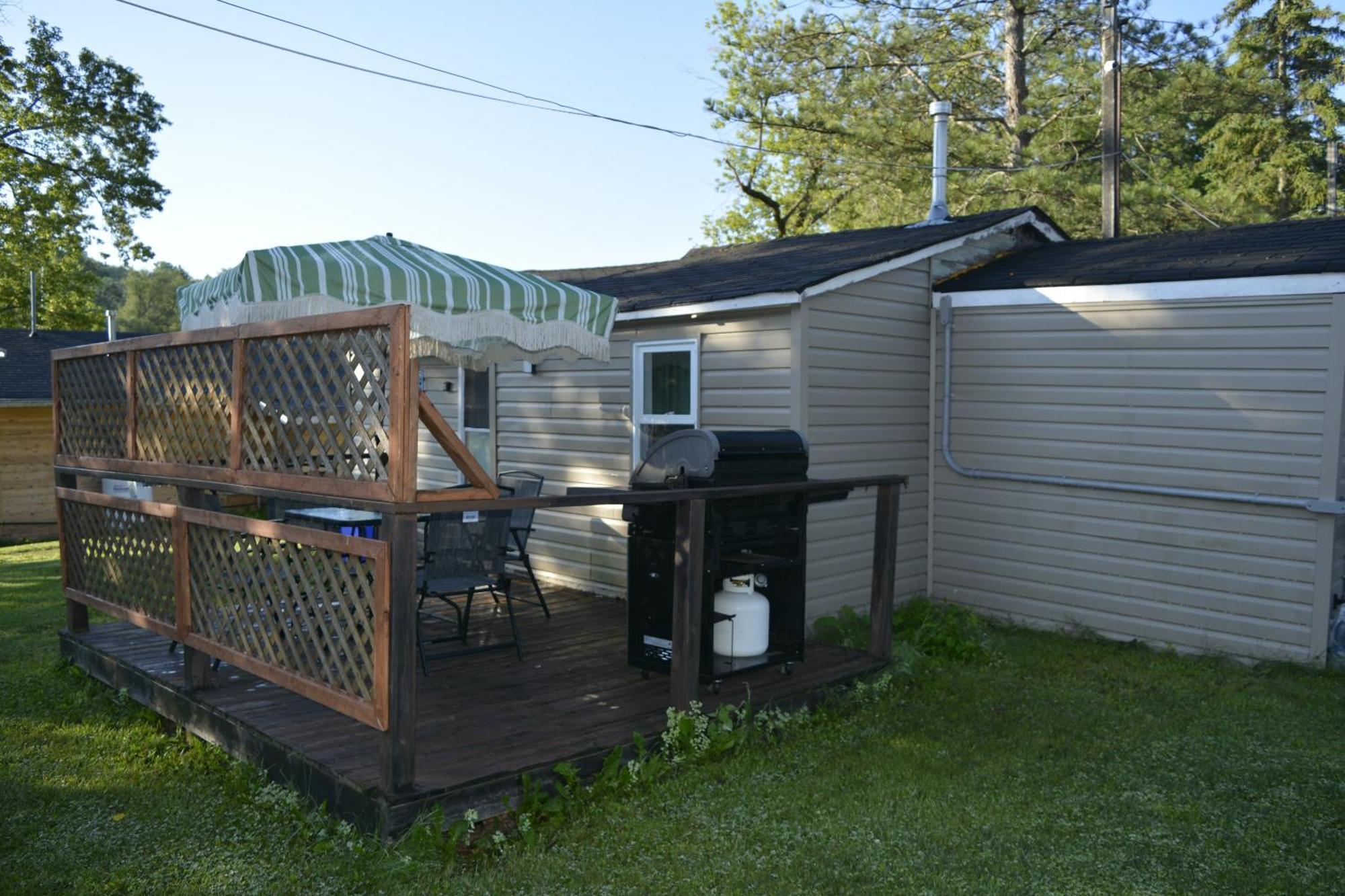 Trent River Cottages Hastings Екстер'єр фото